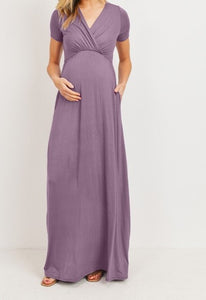 Dusty Lilac V-neck Short Sleeve Pocket Maternity Maxi Dress